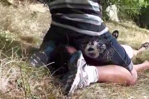 Yng lad Worships His dom