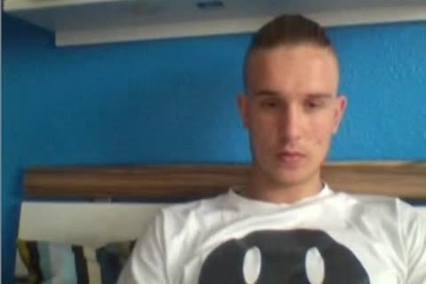 German villein lad bonks His wazoo With A Bottle