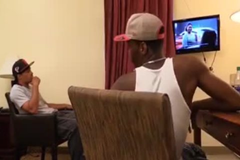 Ashton And Redrum darksome Thug