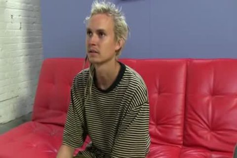 Skater teen acquires hole Hunted