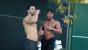 Hot House: Raw sex plus tight ebony bodybuilder