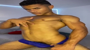 EastBoys.com - Latino cumshot