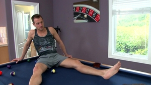 Next Door Buddies: Kyle Learns from Johnny's Plunge