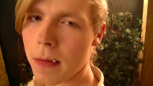 teensandtwinks: Blonde Hotness in Full View