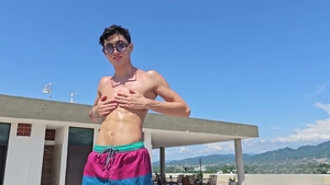 AmateurGayPOV: Sultry Smiles and Secret Glances